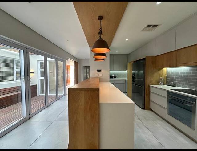 4 BEDROOM PROPERTY TO RENT IN LA LUCIA